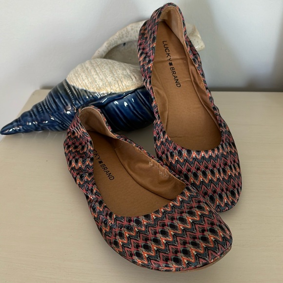 Lucky Brand Emmie Flats 9 - Picture 4 of 5